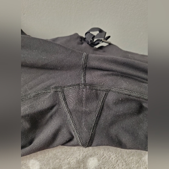 Lululemon cozy pants - Picture 9 of 10